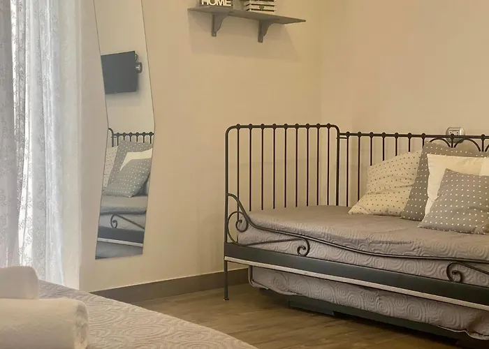 B&B Central Station Suite